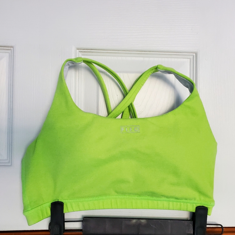 Fleo Isla Sports Bra Size Medium